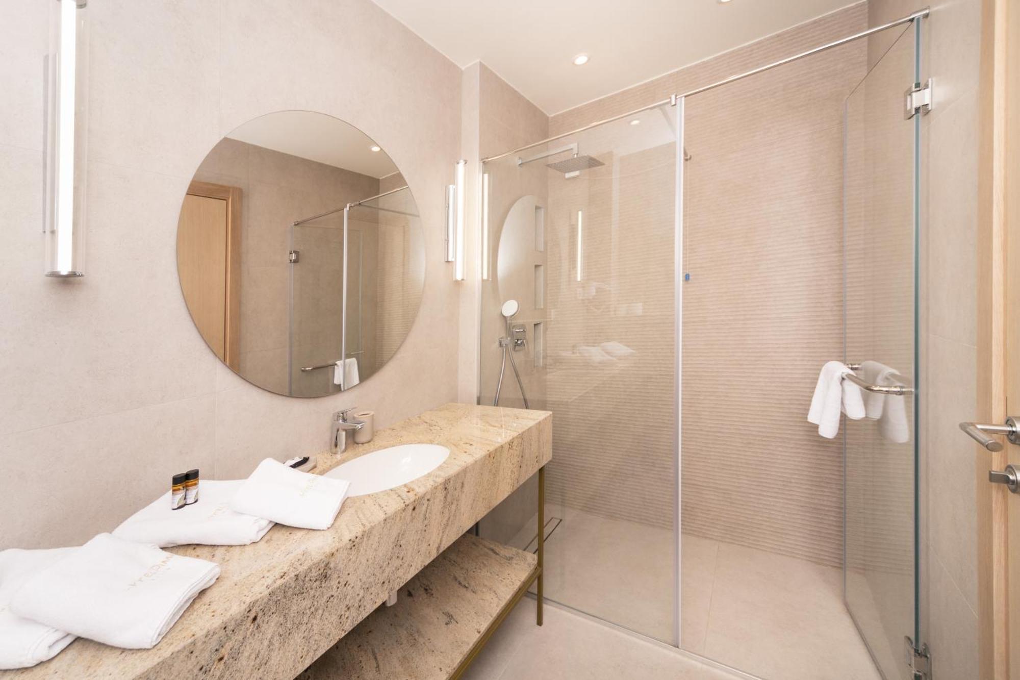 Hotel Pima Budva Eksteriør billede