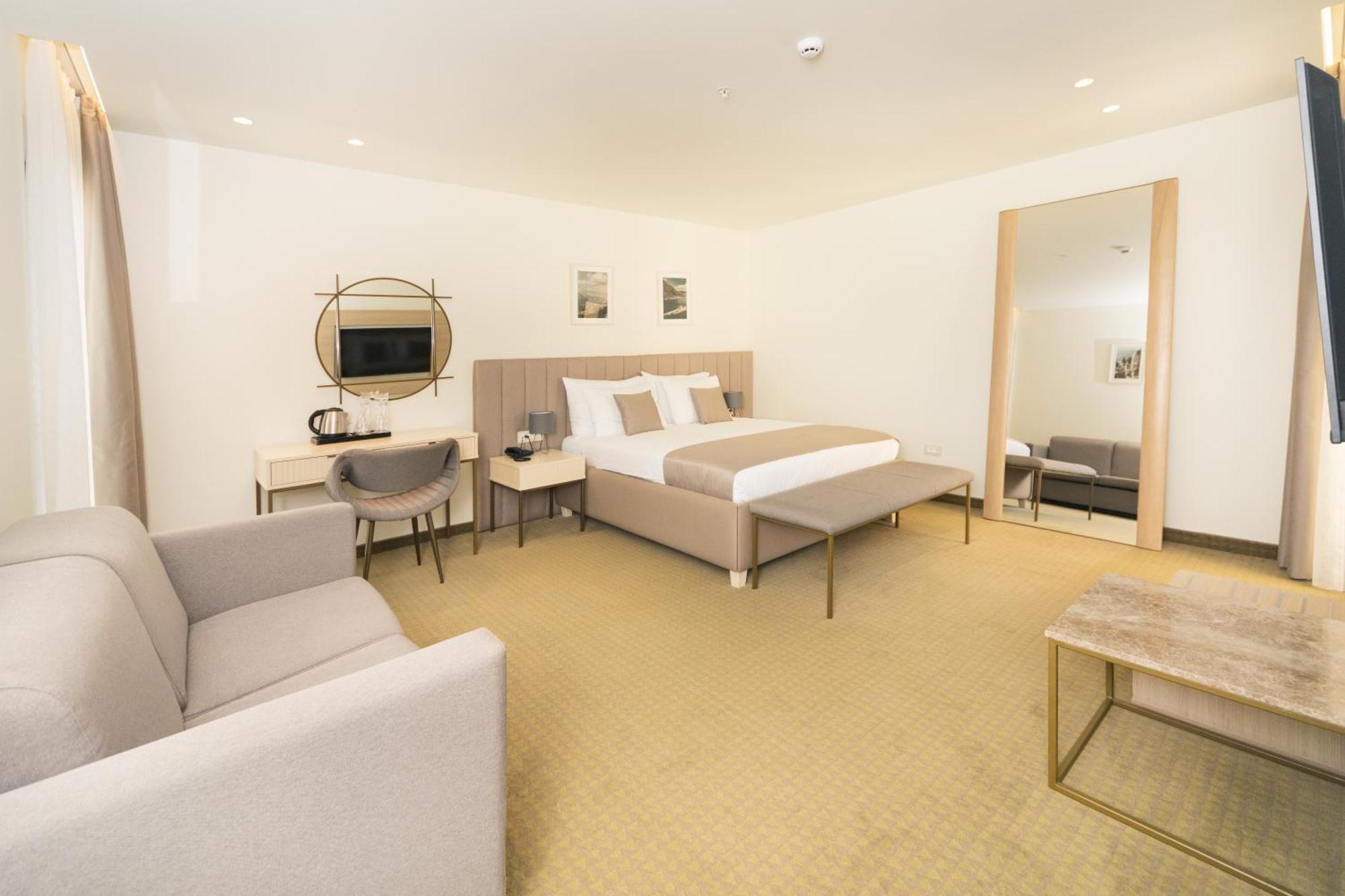 Hotel Pima Budva Eksteriør billede